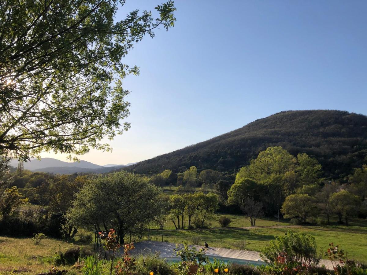 Domaine De Montbarri Bed and Breakfast La Tour-sur-Orb Buitenkant foto
